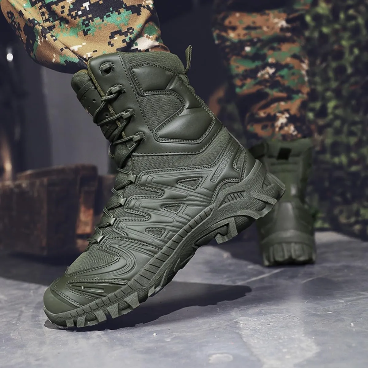 Bitiger Men's Combat Boots with Side Zipper Velcro and Casual Outdoor Mountaineering Trekking Commando Tactical Boots