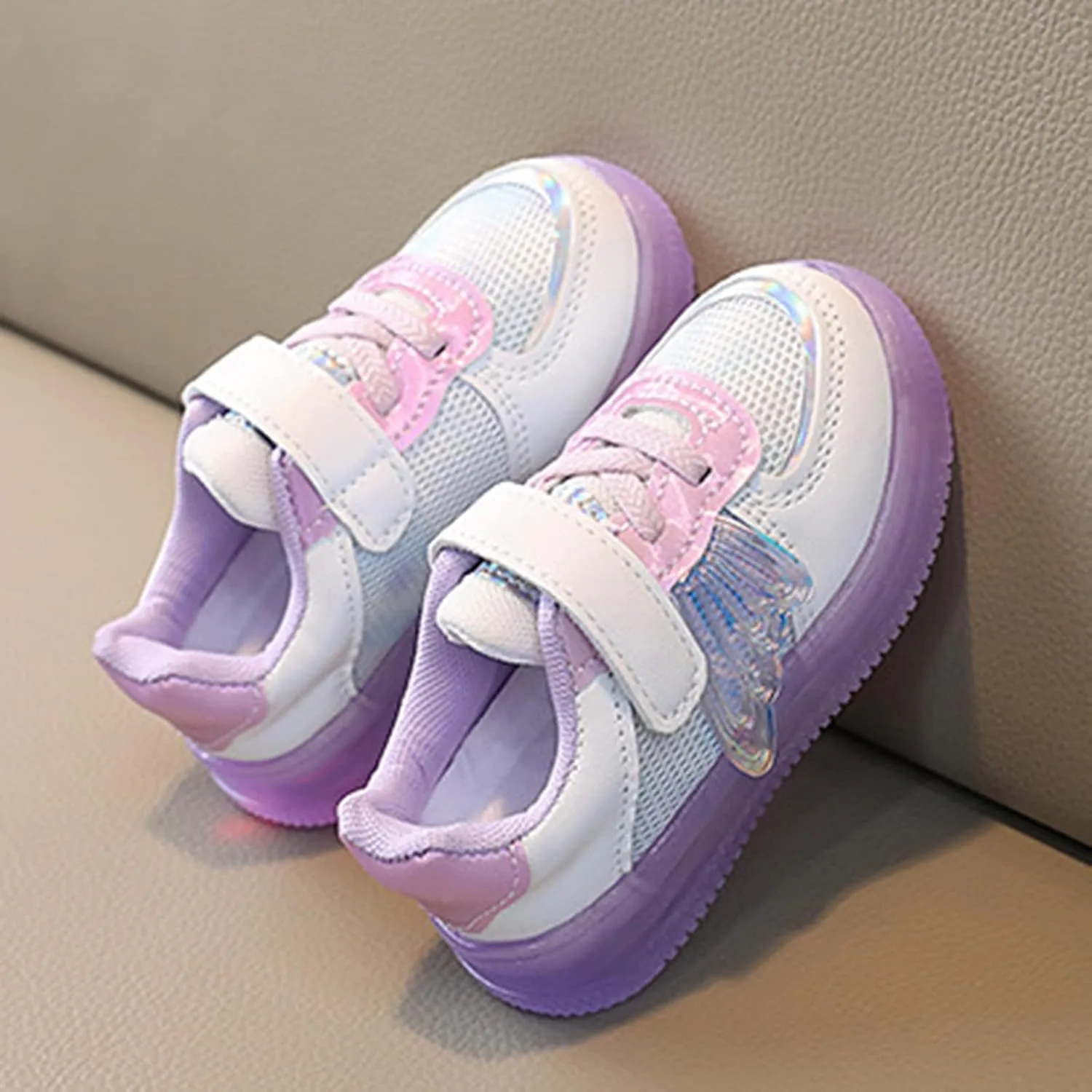 Children LED Light Emitting Shoes Fashion Boys Girls Butterfly Style Sports Light up Mesh Breathable Shoes