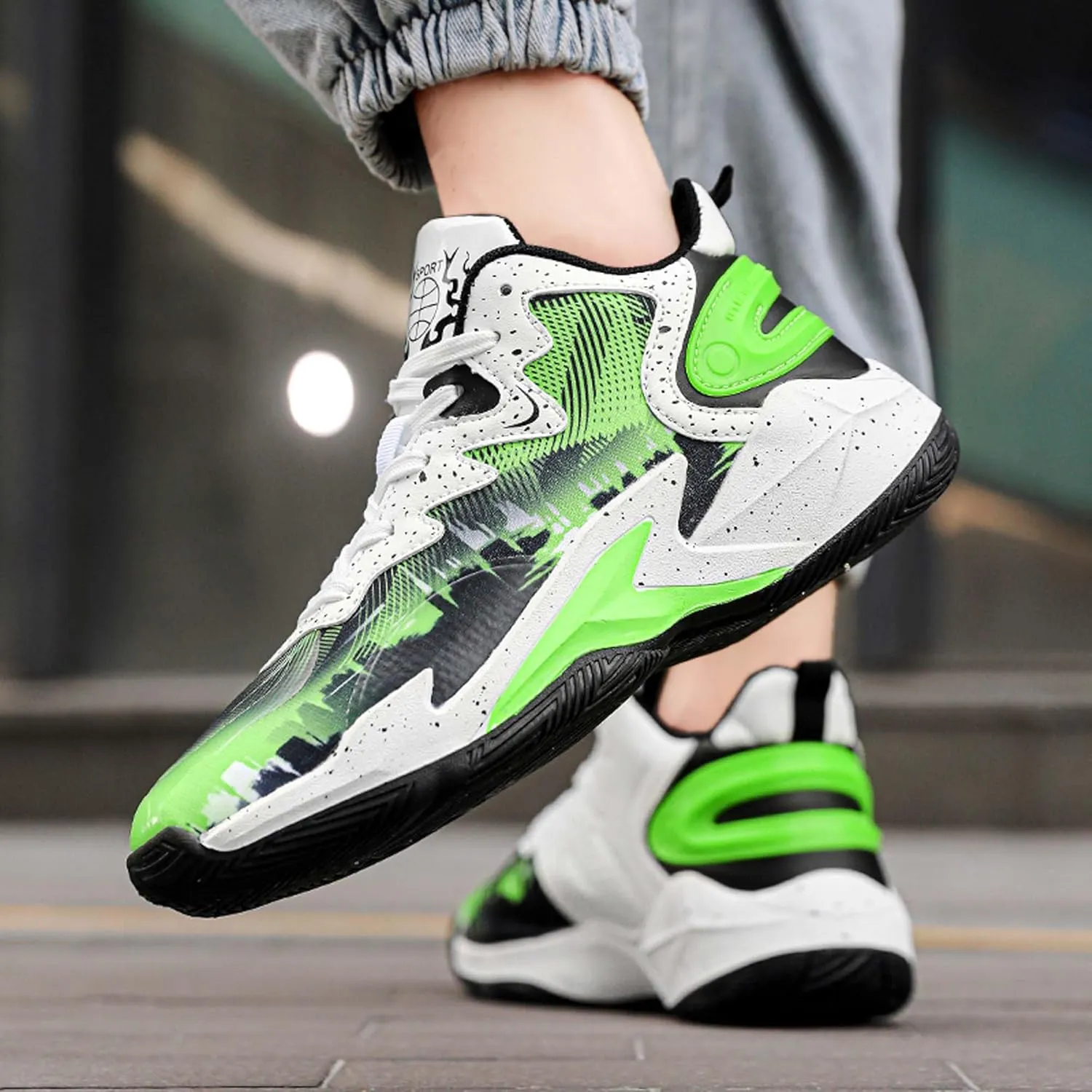 Classic Graffiti for Boys Girls Adults Casual Fashion Breathable Basketball Shoes Lightweight Wide Mesh Walking Shoes Team Sports Shoes Street Training Basketball Shoes dDurable Hiking Jogging Shoes