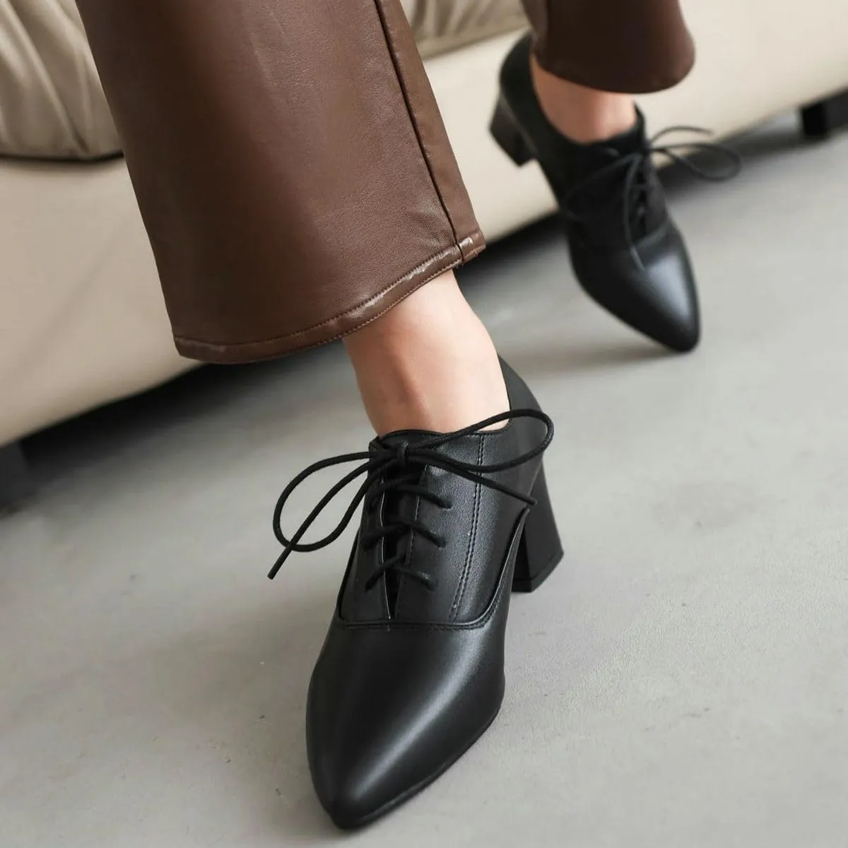DINTAHA Pointed Toe Oxford Heels Chunky Heeled Lace Up Oxfords Casual Formal Dress Shoes