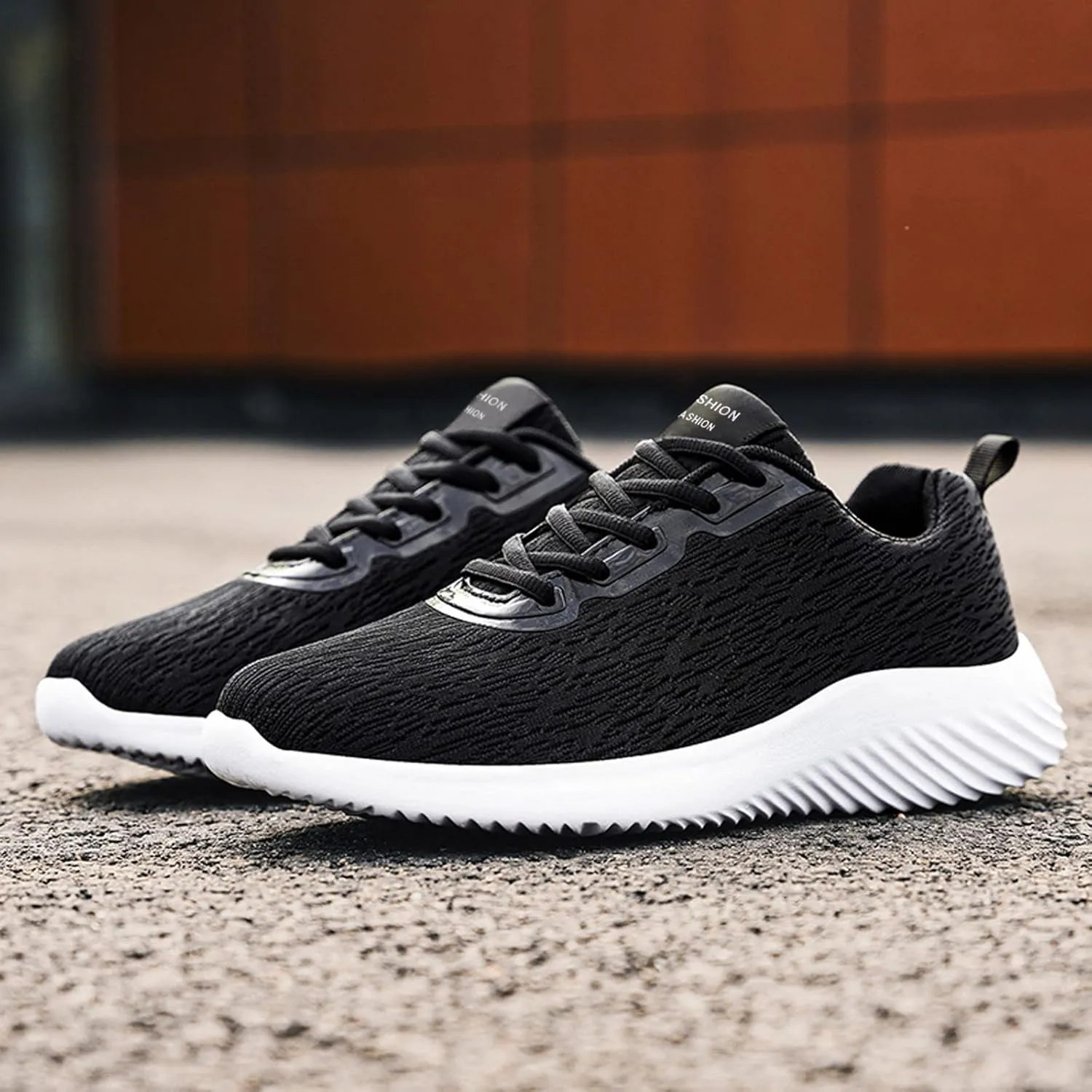 Fashion Men Mesh Casual Sport Shoes Lace Up Solid Color Running Breathable Soft Bottom Classic Sneaker Men's