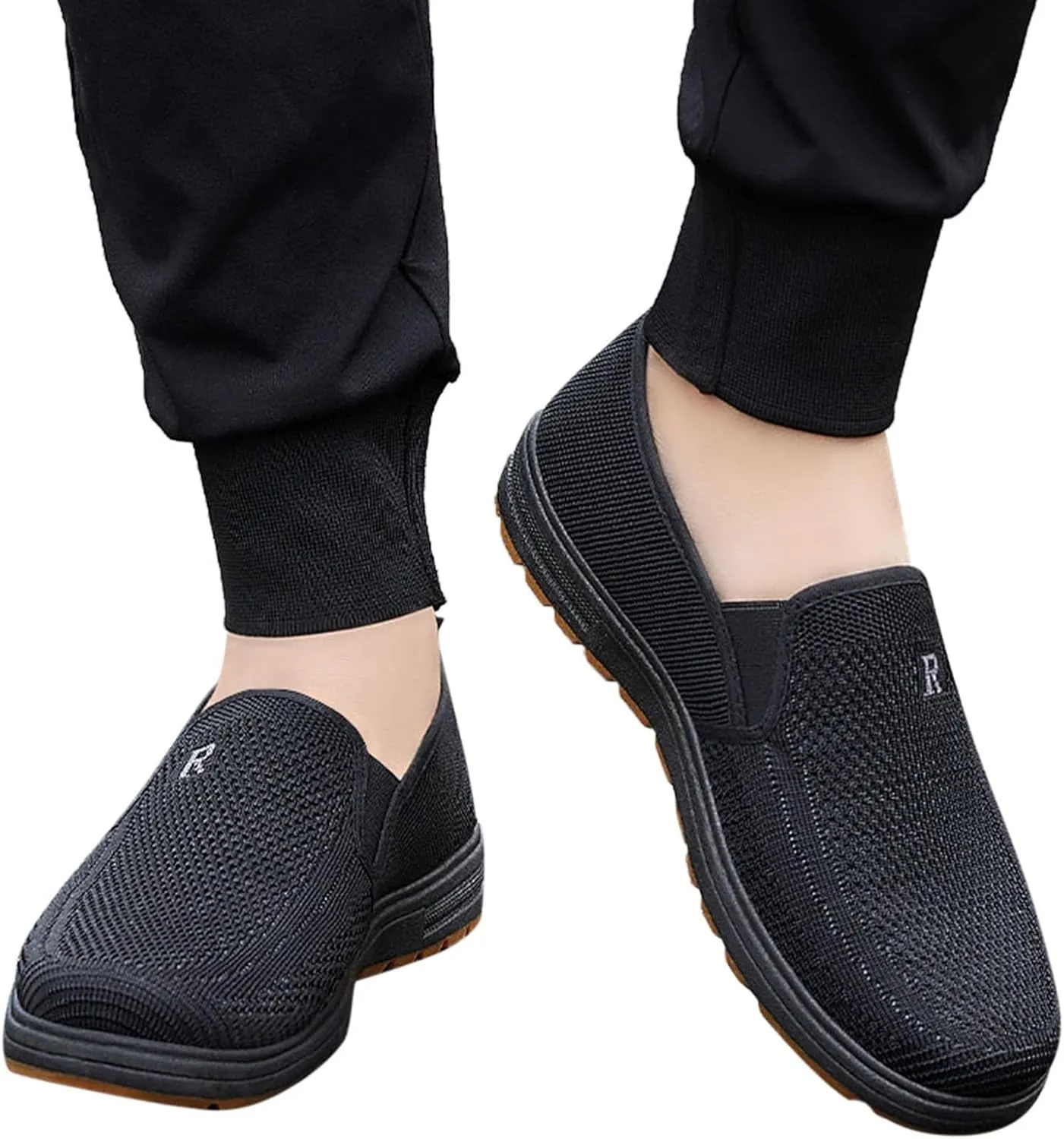 Fashion Spring and Summer Men Casual Shoes Flat Soft Bottom Mesh Breathable Slip On Mens Shoes Dress Casual Slip on