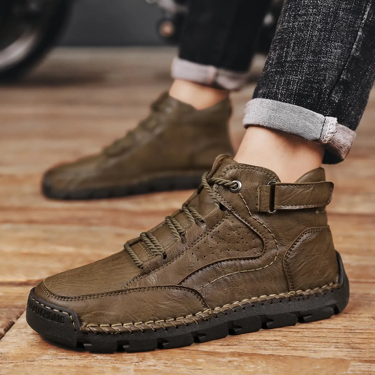 HESBITEUL Men's Leather Chukka Hiking Boots All Seasons for Camping & Driving Ankle Shoes