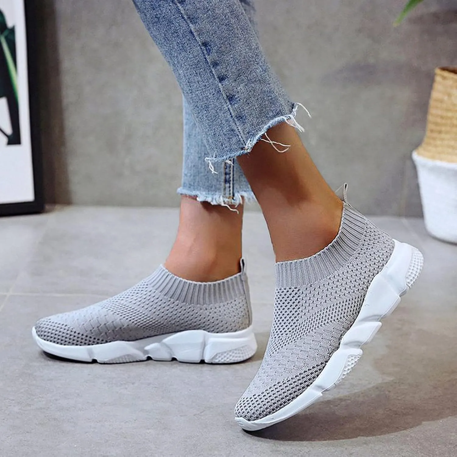 High Top Sneakers for Women Wide Width Orthopedic Shoes for Women Wide Toe Box Black Slip On Shoes Women Casual Comfortable Walking Sneakers for Women Wide Width Slip On Comfy Shoes for Women Fall