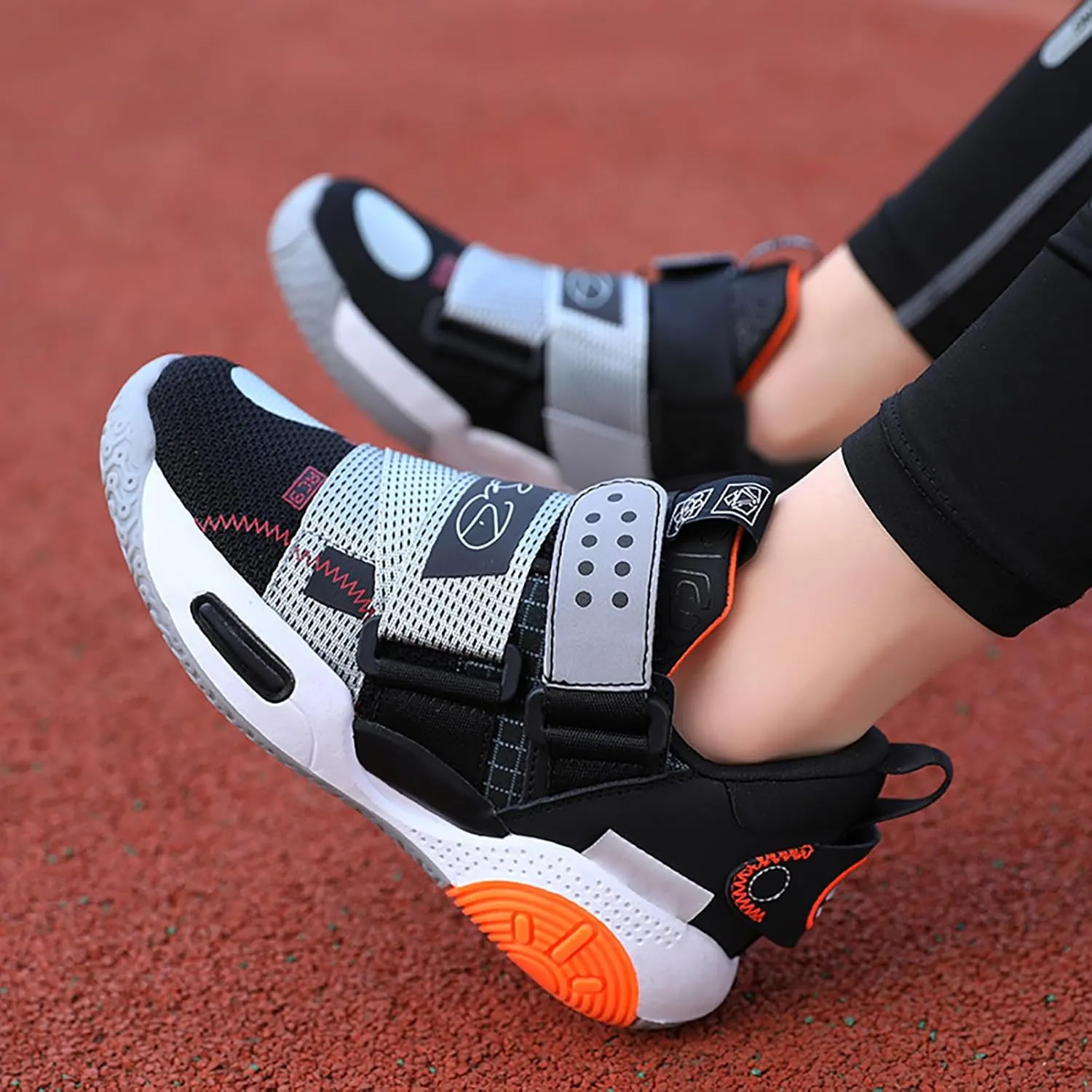 Kids Basketball Shoes Boys Girls Sneakers Durable Sports Shoes Hook-Loop Breathable Outdoor School Trainers for Little Kids Big Kids Youth
