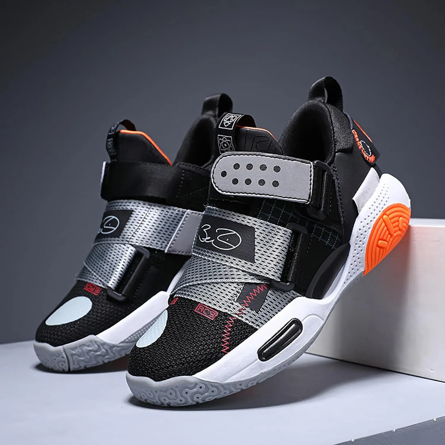 Kids Basketball Shoes Boys Girls Sneakers Durable Sports Shoes Hook-Loop Breathable Outdoor School Trainers for Little Kids Big Kids Youth