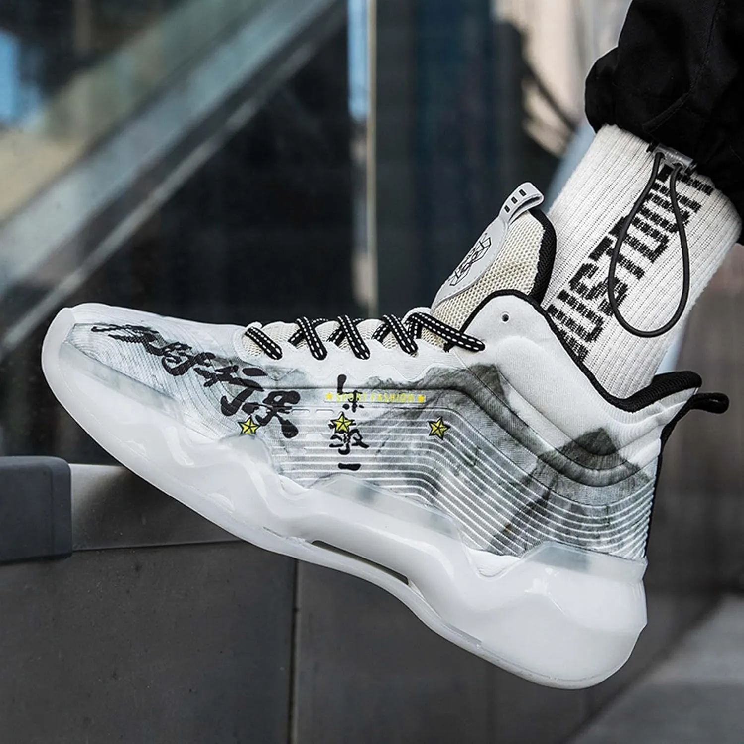 Men's and Women's Lace Up Basketball Shoes Anti Slip and Wear-Resistant Outdoor Shoes Comfortable and Breathable Sports Shoes Short Distance Running Shoes Unique Style Basketball Shoes