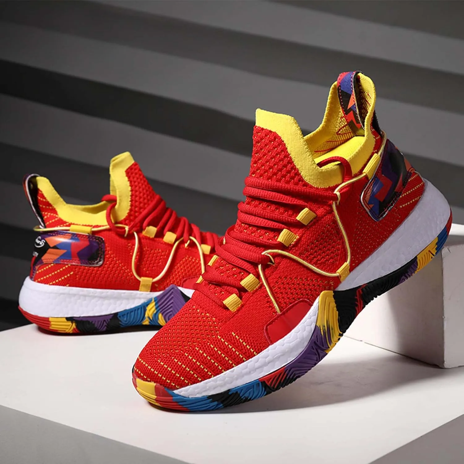 Men's and Women's Lace Up Basketball Shoes Comfortable and Breathable Sports Shoes Anti Slip and Wear-Resistant Outdoor Shoes Men's Anti Slip Work Shoes Black Casual Sports Shoes