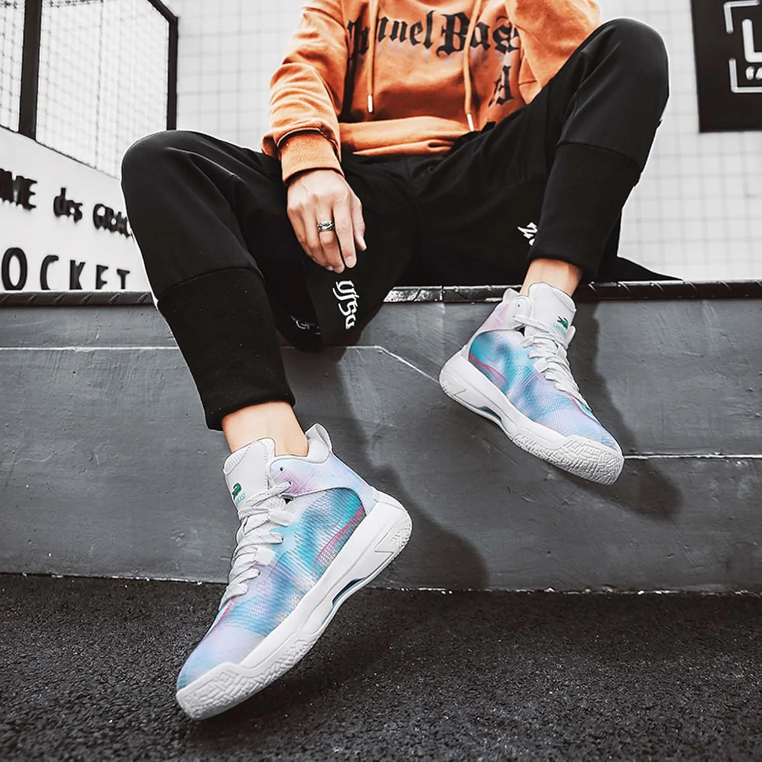 Men's and Women's Lace Up Basketball Shoes Comfortable and Breathable Sports Shoes Anti Slip and Wear-Resistant Outdoor Shoes Sports and Fitness Training Shoes Short Distance Running Shoes