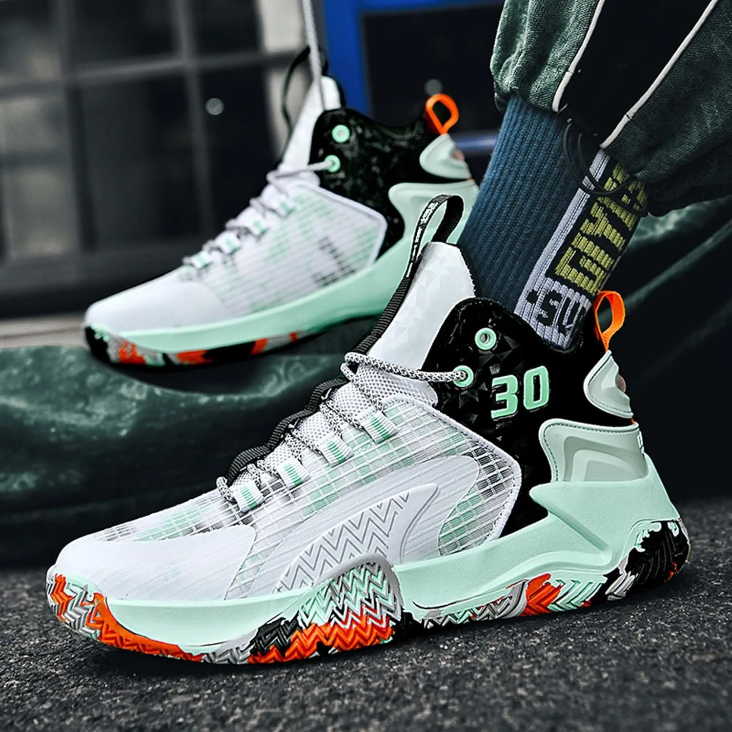 Mens and Womens White Lace Up Basketball Shoes Rubber Soles Tennis Sports Shoes High Elasticity Running Shoes Anti Slip and Wear Resistant Scenic Spots Tourist Shoes Shot Put Table Tennis