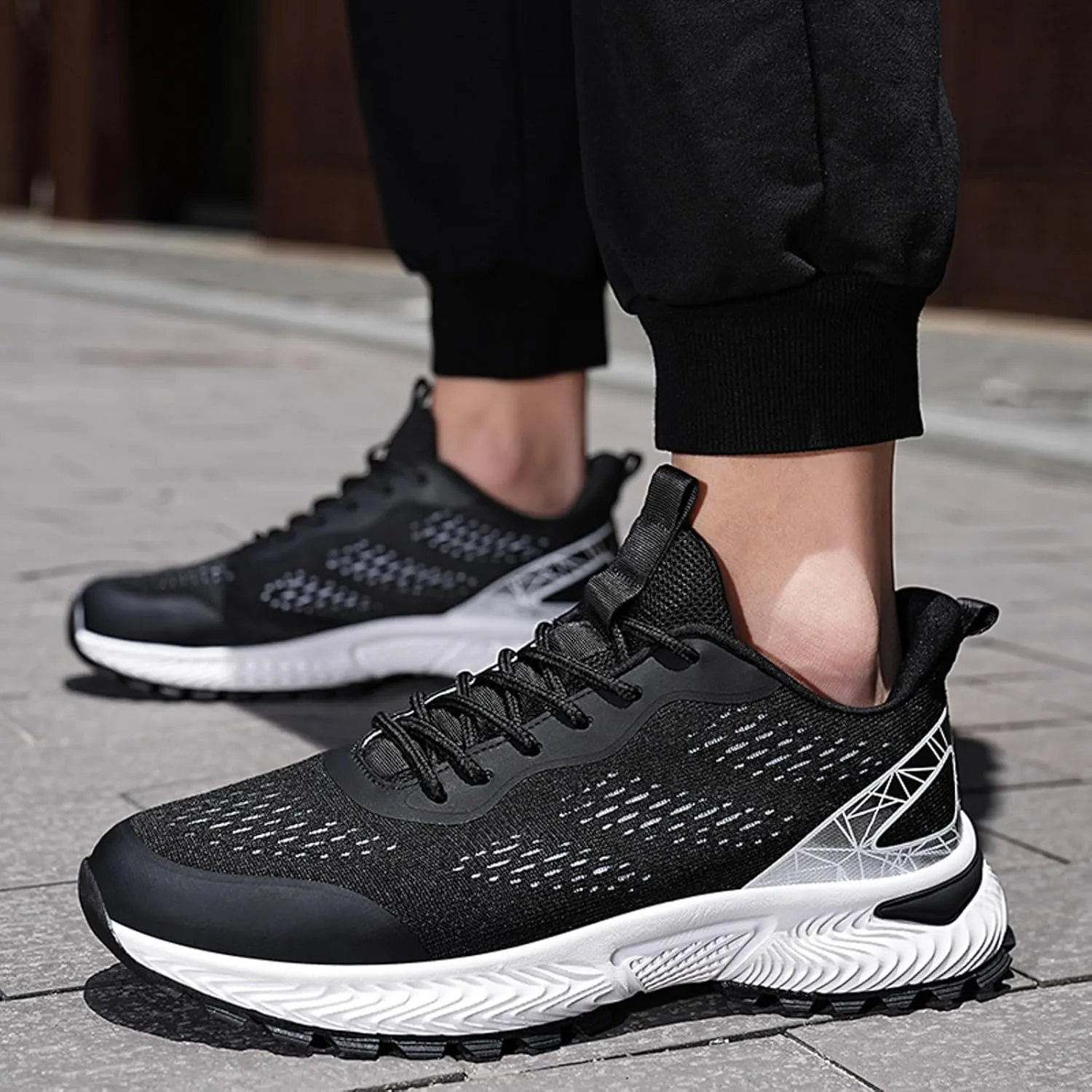 Men's Comfortable Stretch Workout Shoes Non Slip Outdoor Running Sneaker Lightweight Non Slip Sneakers for Men
