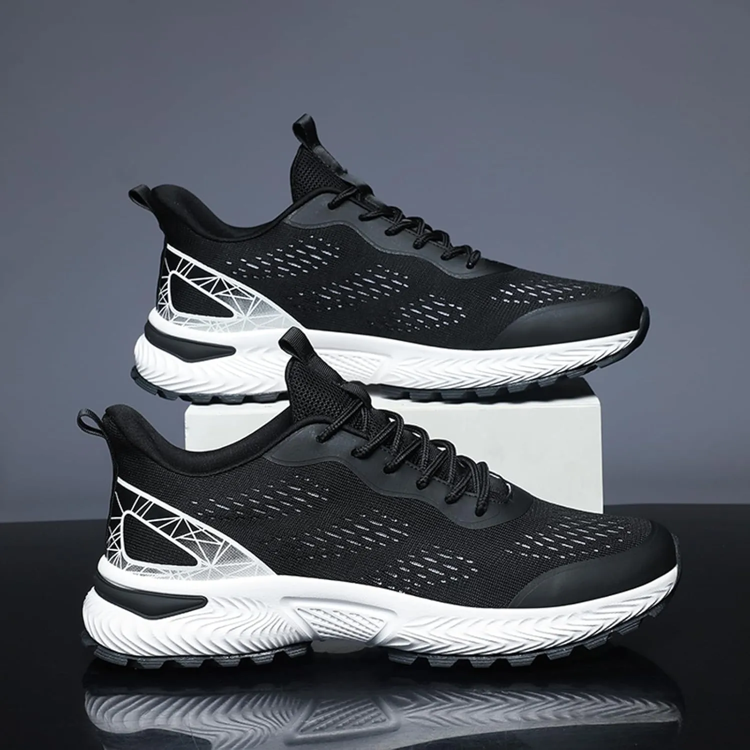 Men's Comfortable Stretch Workout Shoes Non Slip Outdoor Running Sneaker Lightweight Non Slip Sneakers for Men