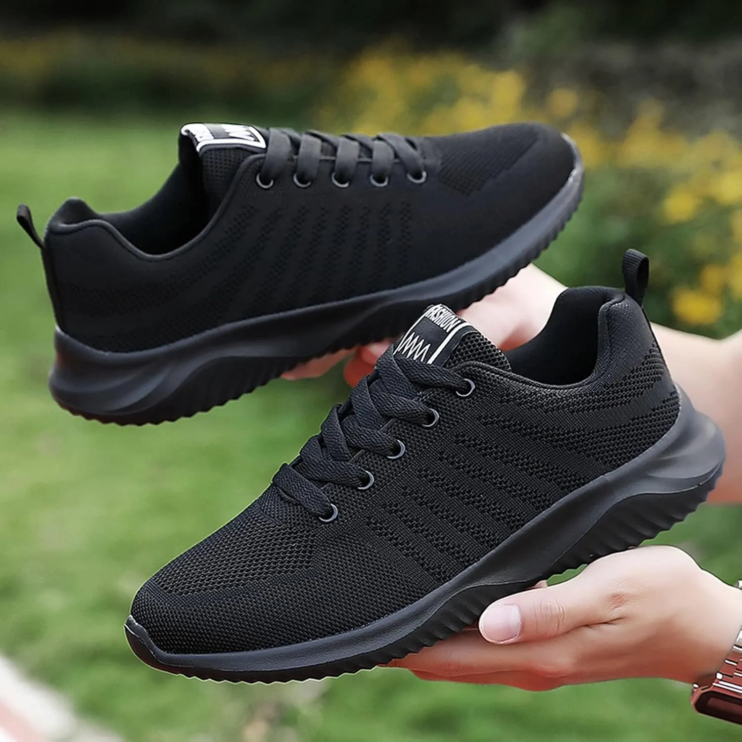Mens Lace Up Running Shoes Black Breathable Mesh Knit Low Top Tennis Shoes Comfy Arch Support Non-Slip Dail Work Sneakers for Men Cushion Running Sneaker Gym Fitness Outdoor Hiking Footwear