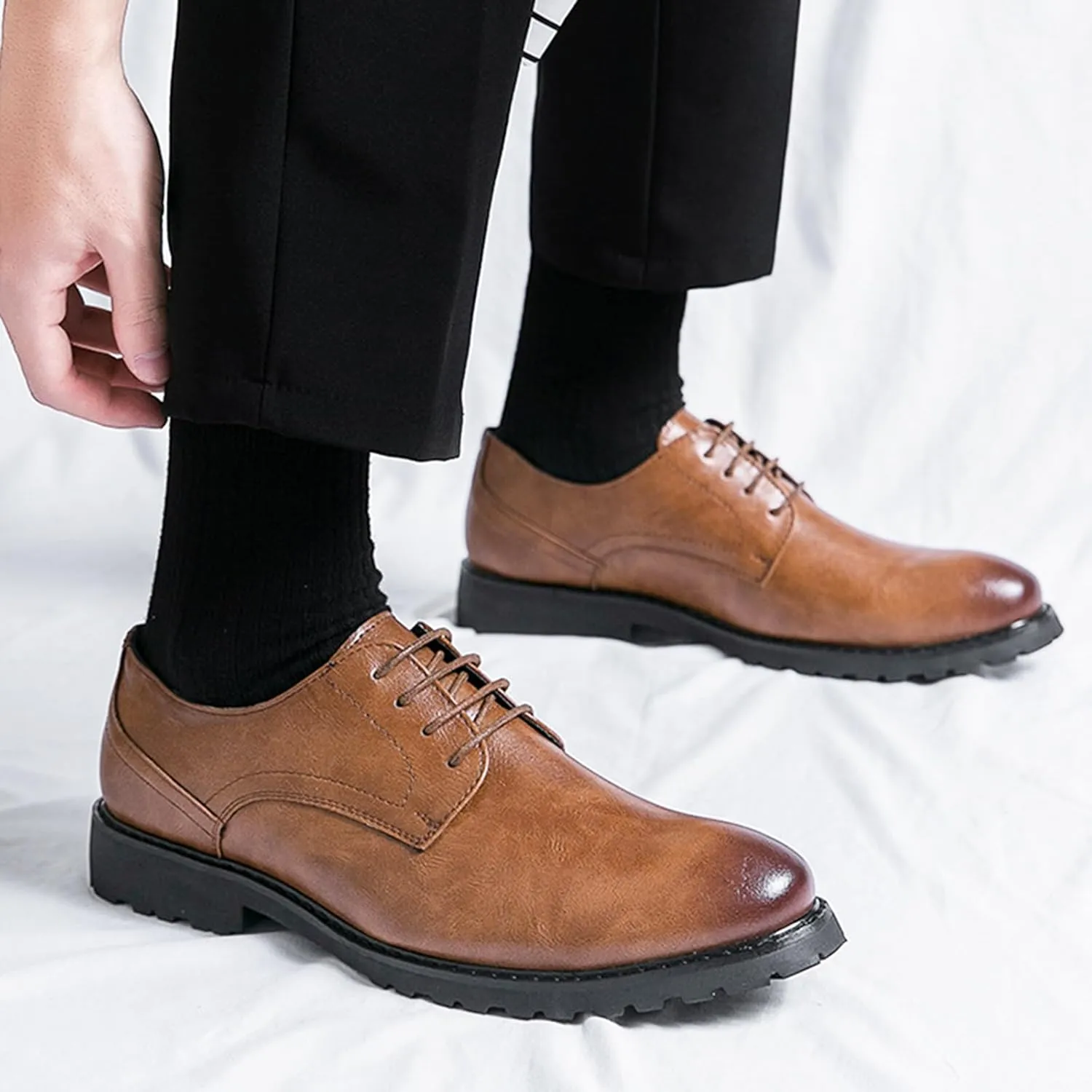 Men's Leather Oxfords Dress Shoes Fashion Round-Toe Lace up Low Top Derby Shoes Retro Classic Business Wedding Formal Shoes