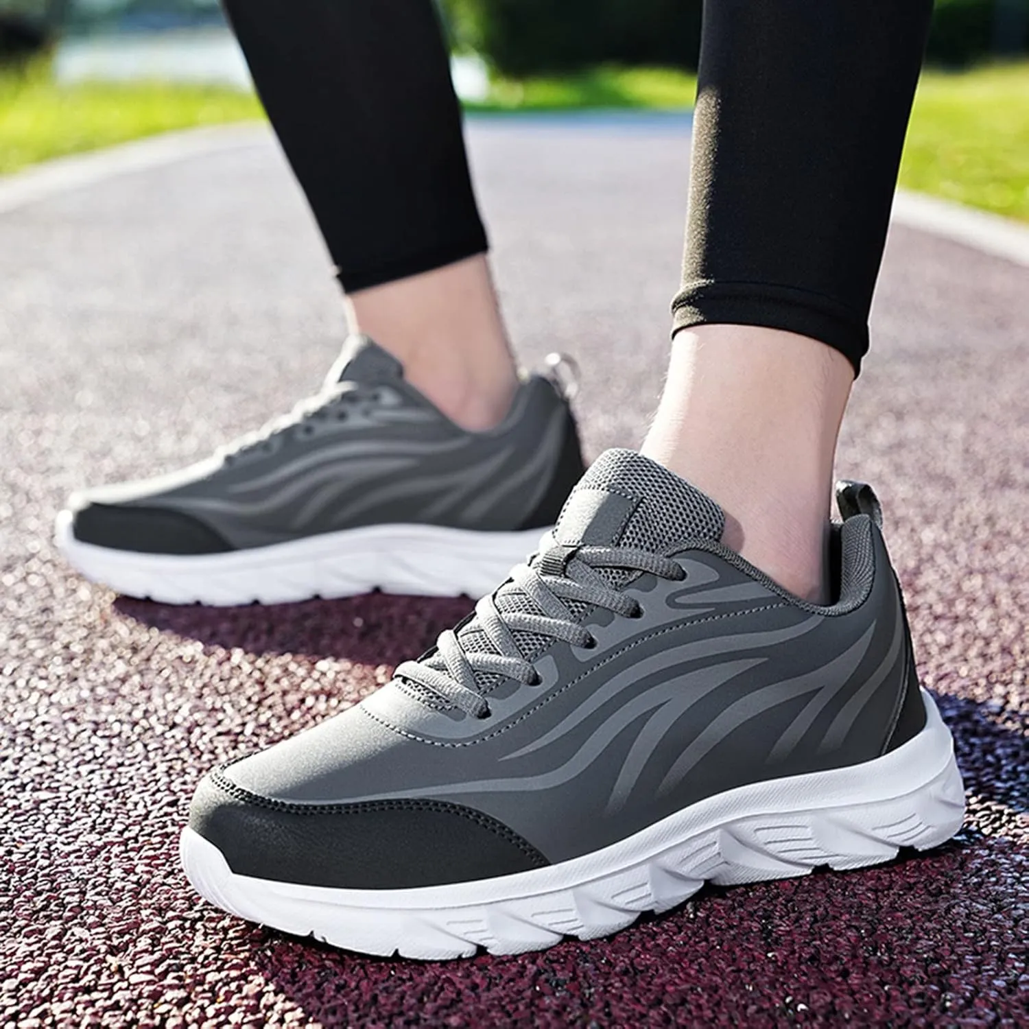 Men's Lightweight Non Slip Barefoot Shoes Supportive Running Athletic Sneaker Non Slip Work Sport Shoes for Men
