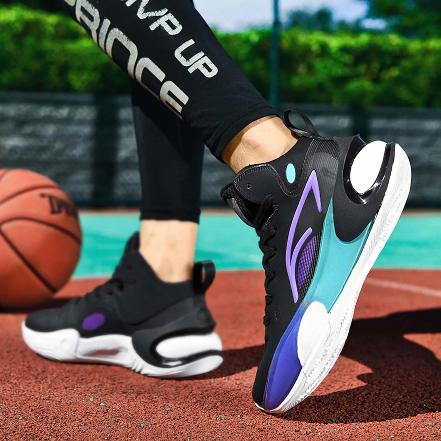 Men's Lightweight Rebound Basketball Shoes Non-Slip Cushioning Sneakers Women's Comfortable Soft Bottom Casual Sports Running Shoes Street Casual Walking Men's Shoes Women's Shoes