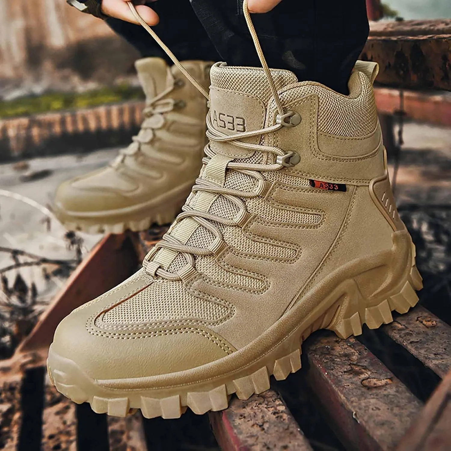 Military Tactical Boots for Men, Outdoor Lightweight Work Boots with Sports Socks Men's Waterproof Hiking Boots Army Jungle Boots Desert Combat Boots