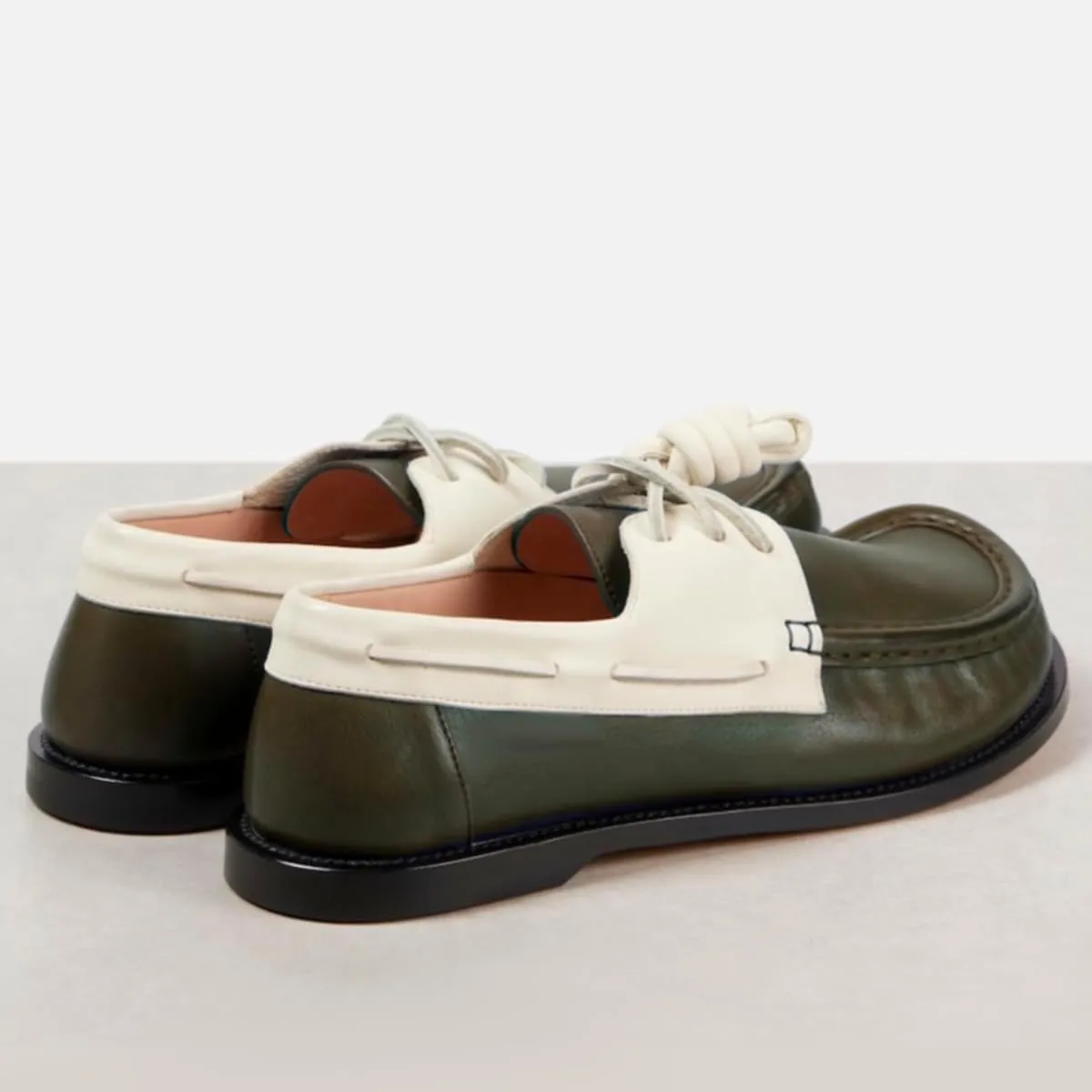 MOOMMO Women Oxford Loafers Lace UP Round Toe Oxford Shoes Office Ladies Two Tone Oxfords Flats Walking Drive Dress Shoes Flat Heel Matte Comfortable Casual Loafer Flats 4-11 M US