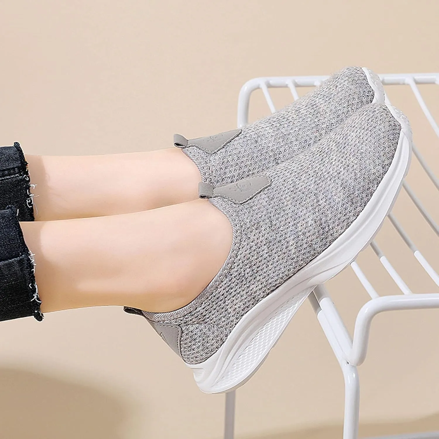 Mules for Women Flats Womens Sneakers Walking Comfortable Shoes for Women Round Toe Flats Comfortable Loafers for Women Dressy Women's Fashion Sneakers Wide Width