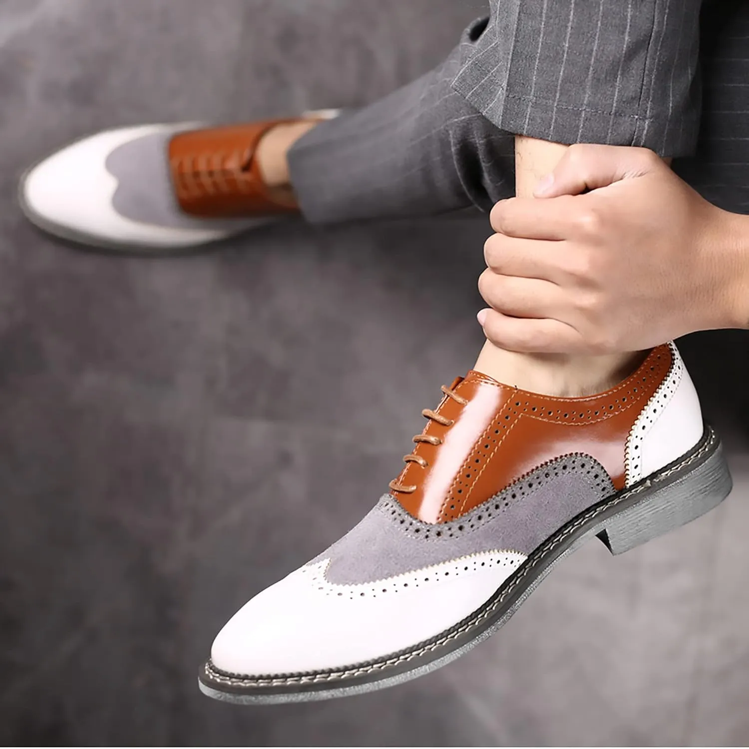 QHBPMGAD Mens Oxford Sneaker Dress Shoes-Stylish Wingtip Brogue Oxfords Casual Suede Shoes Work Travel Gift