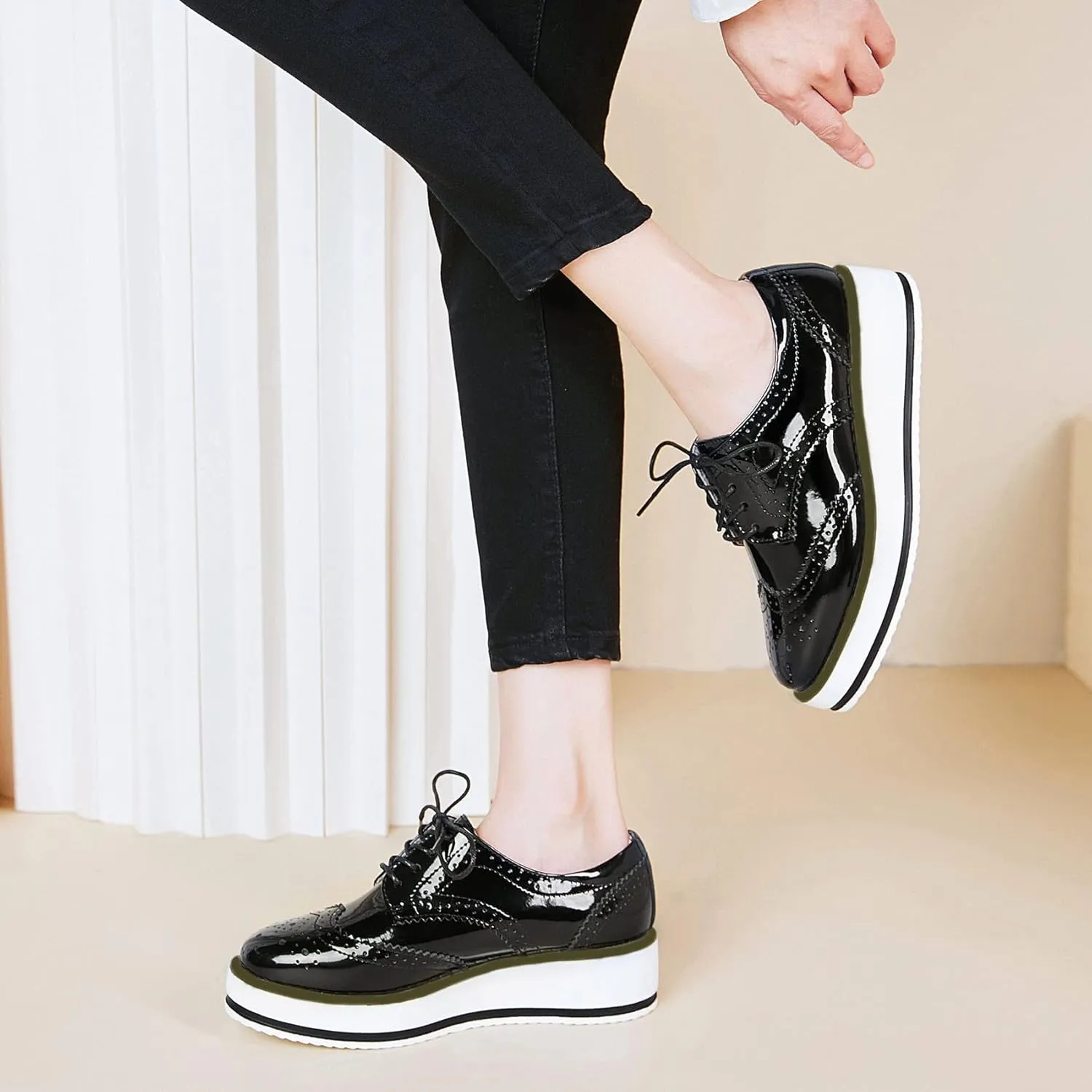 SHEMEE Women's Platform Low Heels Flat Lace Up Wingtip Oxfords Pumps Wedge Vintage Round Toe Brogues Dress Shoes