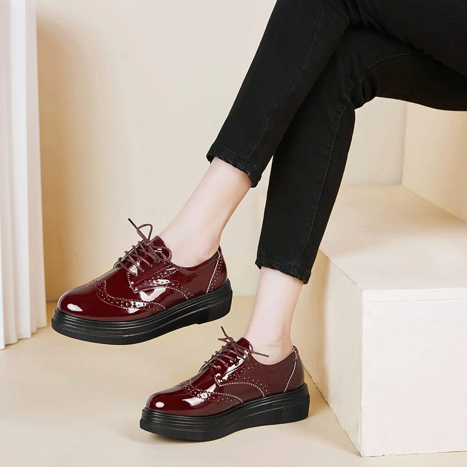 SHEMEE Women's Platform Patent Leather Lace Up Oxfords Pumps Vintage Wingtip Mid Heels Round Toe Brogues Flat Dress Shoes