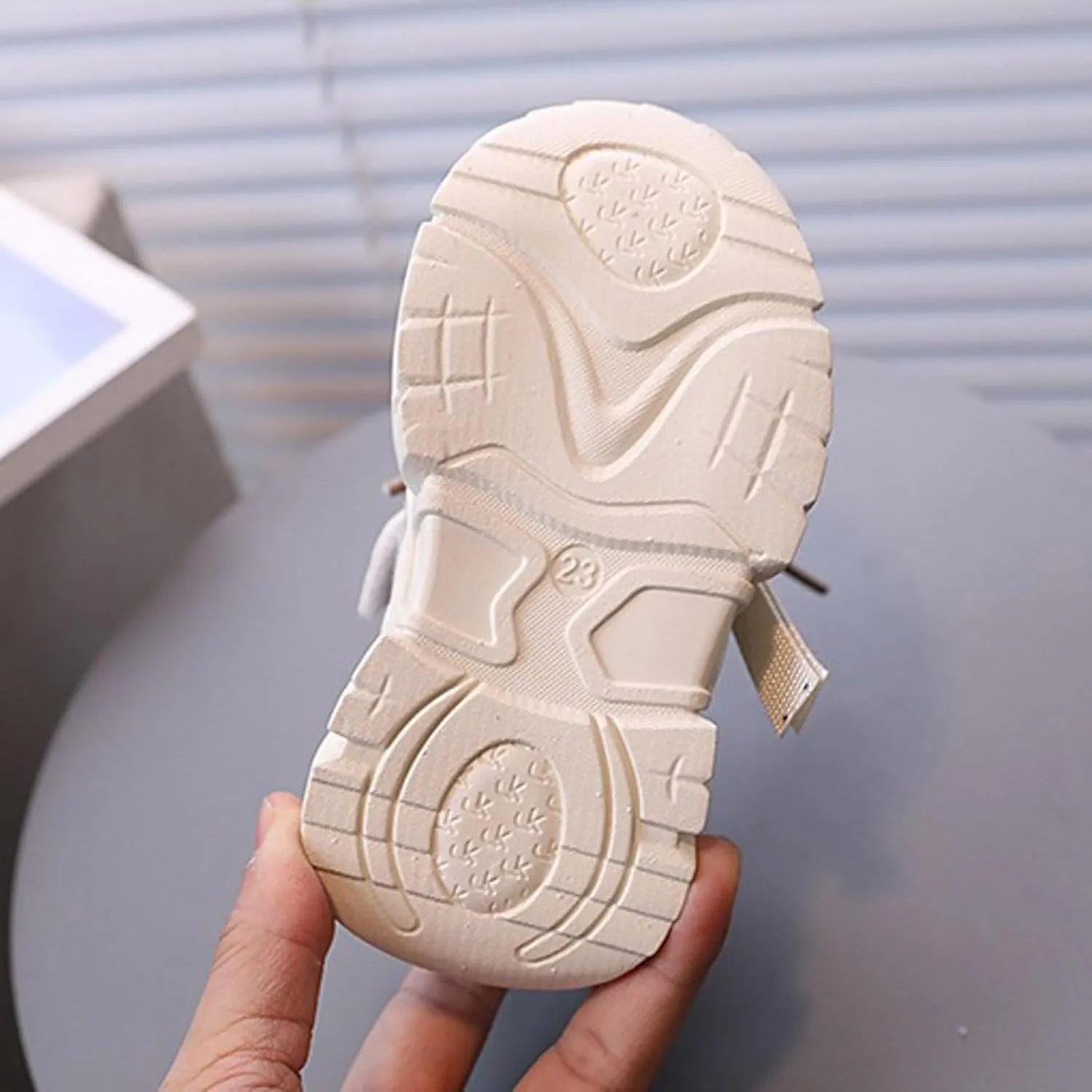 Toddler/Little/Big Kids Sneakers for Boys Girls Lace Up Athletic Sneakers Lightweight Breathable Running Tennis Shoes