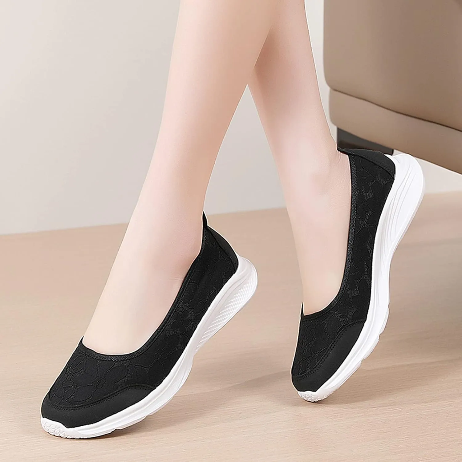 Women Casual Slip On Sneakers Lightweight Walking Shoes Comfortable Canvas Flats Non Slip Breathable Loafers