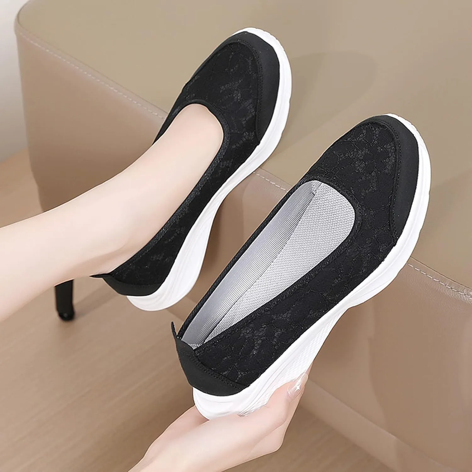 Women Casual Slip On Sneakers Lightweight Walking Shoes Comfortable Canvas Flats Non Slip Breathable Loafers