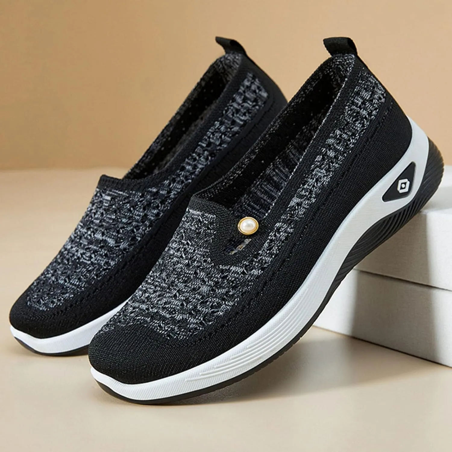Womens Casual Shoes Slip On Women's Sneakers Loafers Solid Color Lightweight Cute Round Toe Running Shoes Loafers for Women Casual Outdoor Walking Shoe