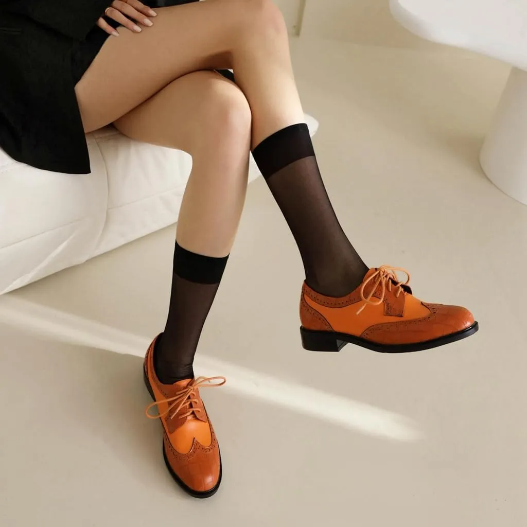 Women's Flat Lace Up Two Toned Oxford Shoes Wingtip Perforated School Uniform Saddle Oxfords Brogues