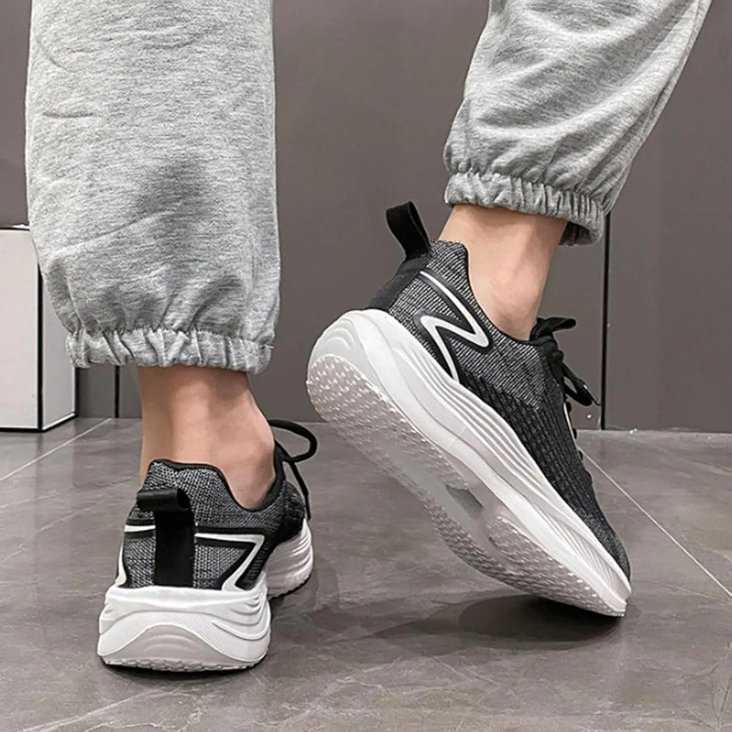 Women's Non Slip Comfortable Fashion Sneakers Casual Lace Up Non Slip Walking Shoes Orthopedic Shoe for Women