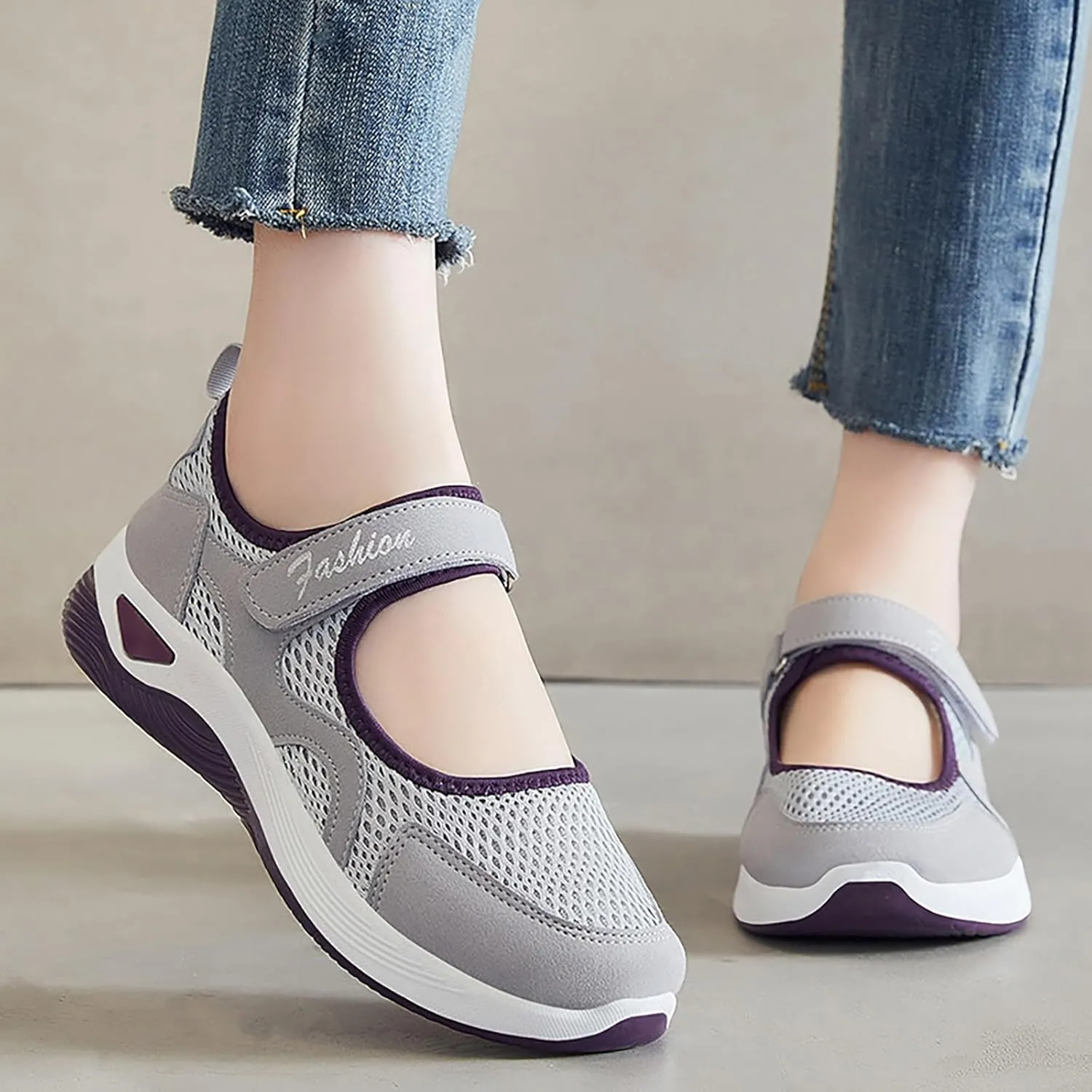 Women's Non Slip Tennis Sneakers Casual Vintage Hook Loop Sneakers Breathable Mesh Workout Shoes Elderly Shoes