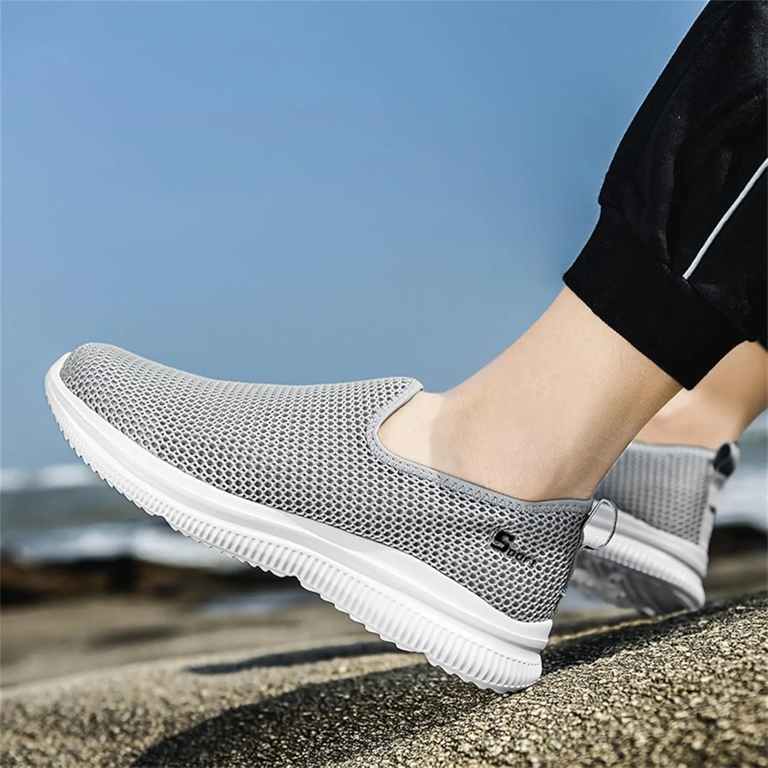 Women's Slip On Walking Shoes Running Comfortable Mens Casual Shoes Cute Men Casual Shoes Slip On Sneakers Waterproof Tennis Shoe Casual Loafers