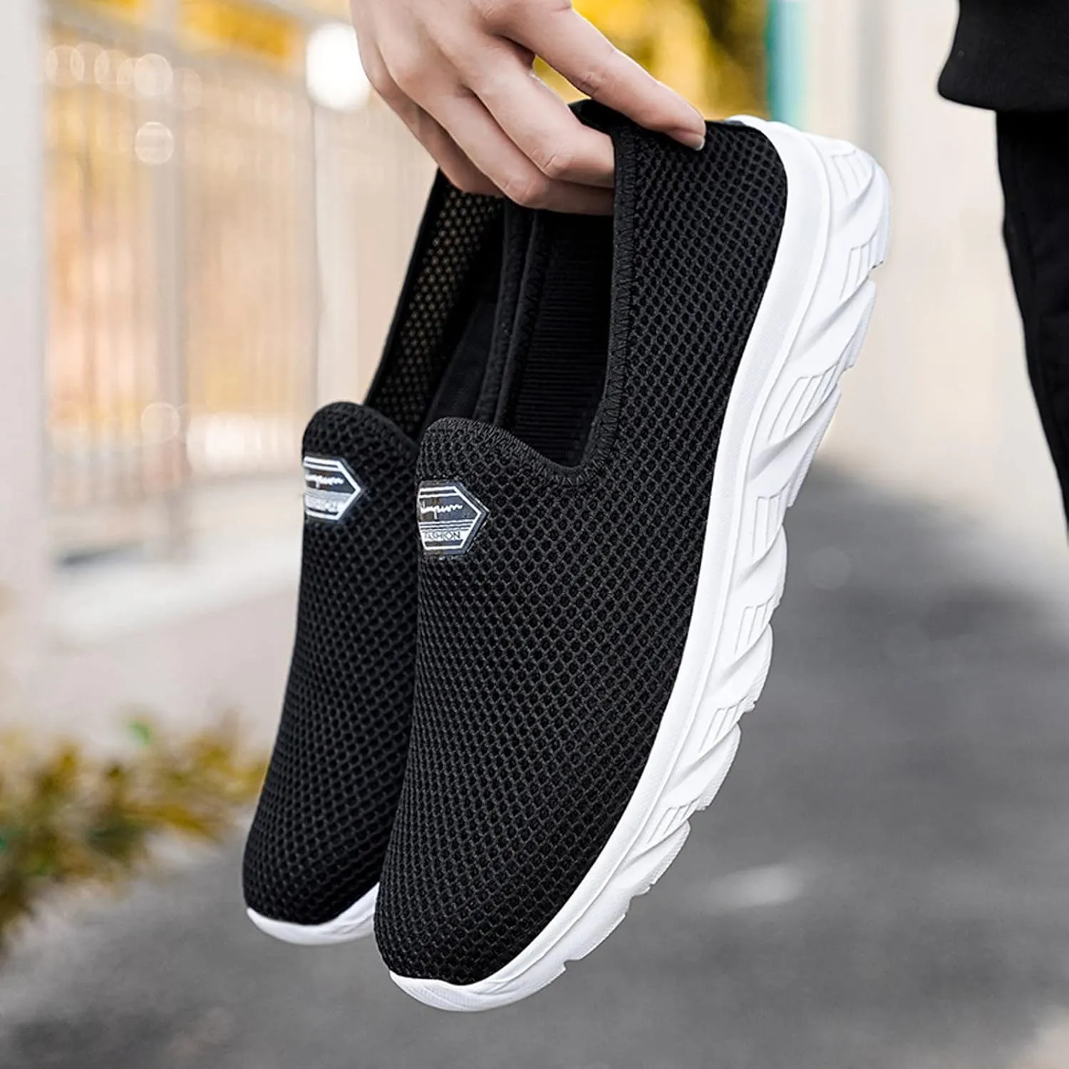 Womens White Platform Sneakers Low Top Platform Shoes Walking Shoes for Women with Arch Support and Comfort Womens Comfortable Loafers Women Running Sneakers