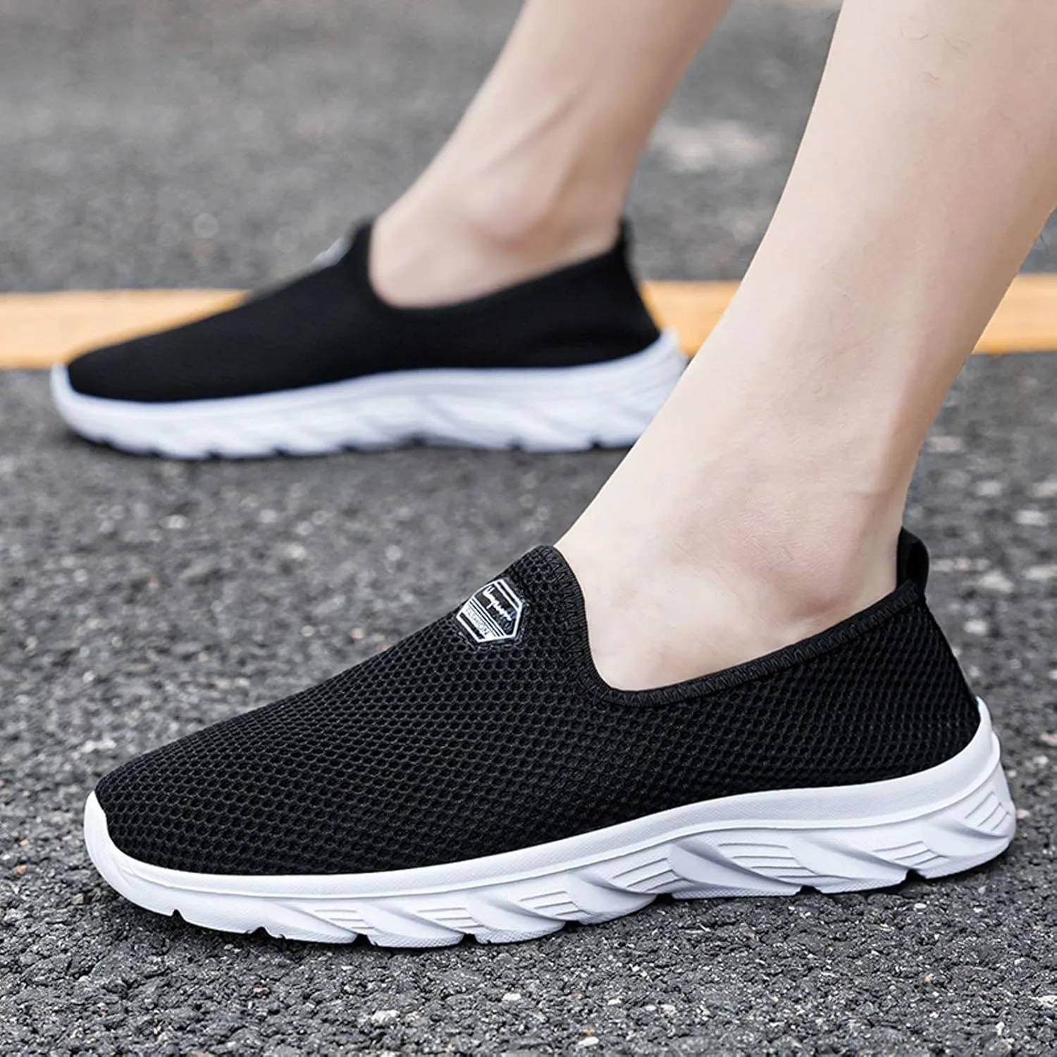 Womens White Platform Sneakers Low Top Platform Shoes Walking Shoes for Women with Arch Support and Comfort Womens Comfortable Loafers Women Running Sneakers