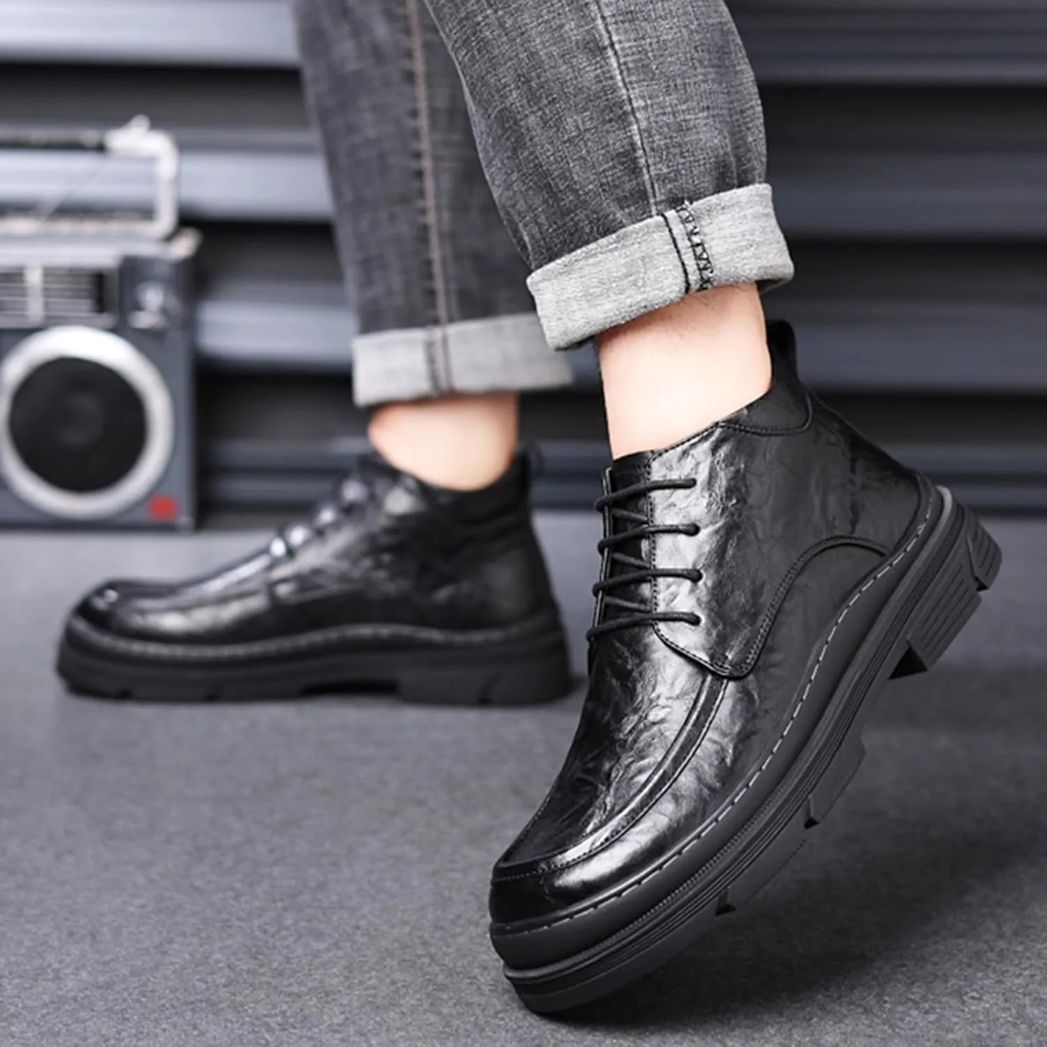 Zeberfi Men's Pleated Leather Dress Oxfords Boots,Fashion Casual Winter Fleece-Lined Chukka Boot,Retro Comfortable Round Toe Lace Up Motorcycle Combat Booties